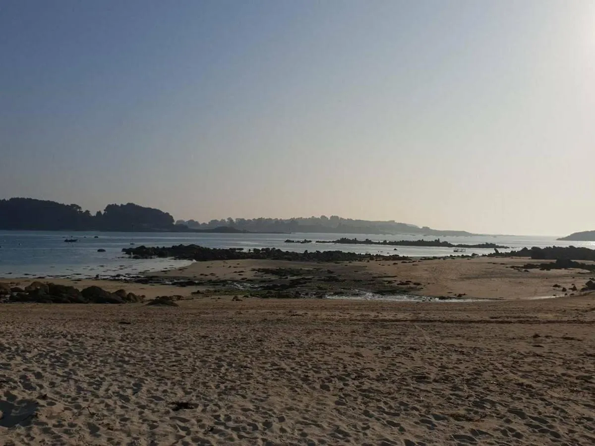 Semesterbostad Maison Bretonne Renovee A 300M De La Plage Avec Jardin Clos, Wifi, Et Equipements Pour Bebe - Fr-1-368-64 Pleumeur-Bodou Frankrike